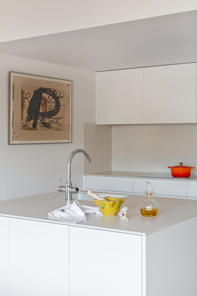 NADA - EL DÚPLEX DE LA IMPRENTA 